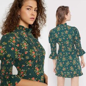 NWT Laura Ashley x Urban Oufitters Maisy Mini Dress Size Medium